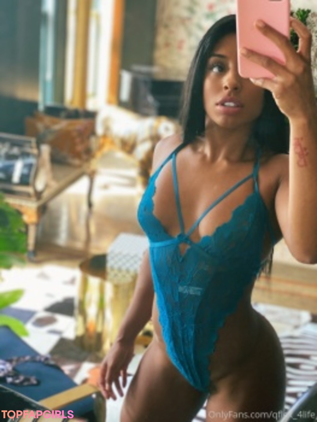 Nacktes geleaktes OnlyFans-Foto von Qimmah Russo #44