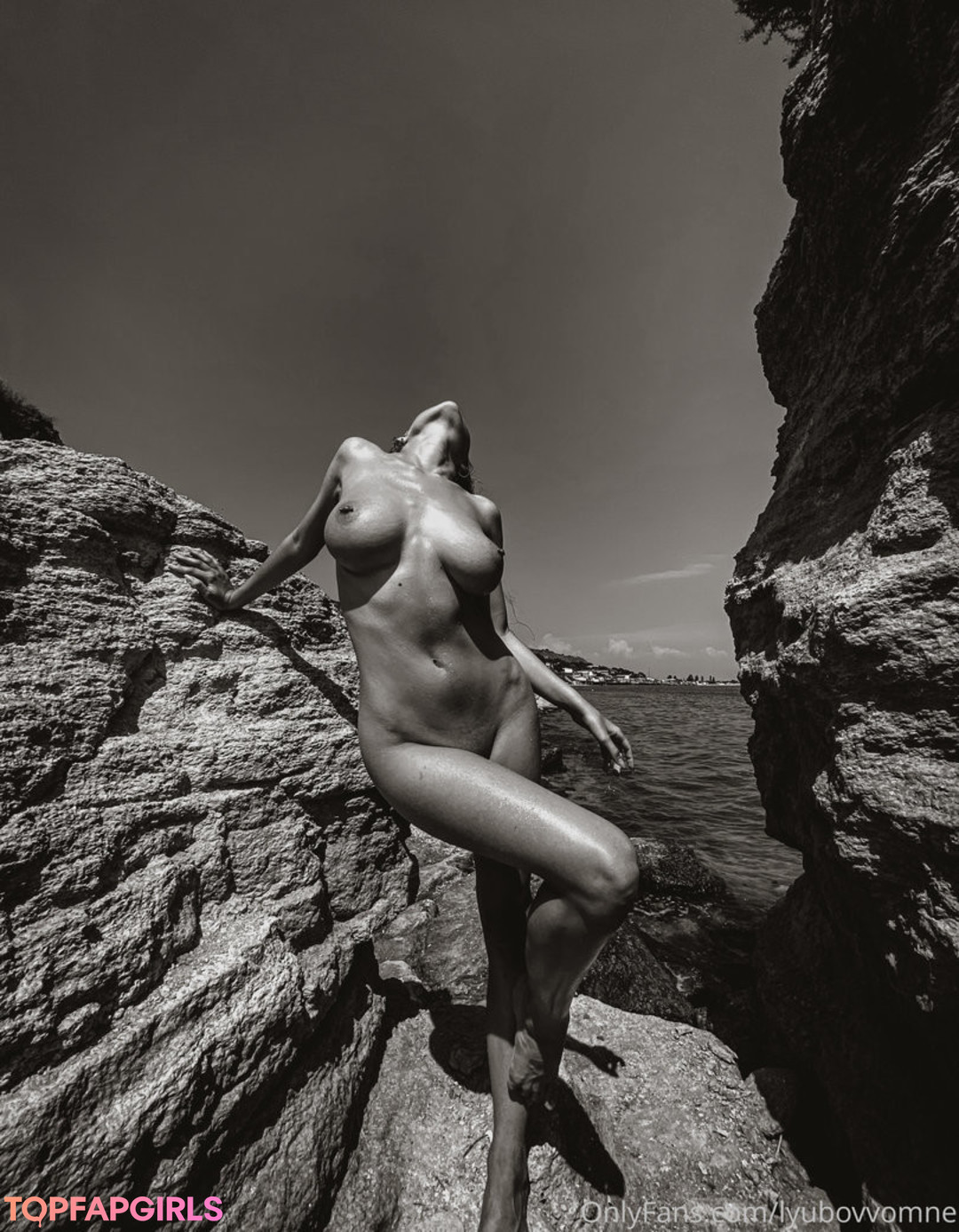 Nacktes geleaktes OnlyFans-Foto von Mila Amour #1094