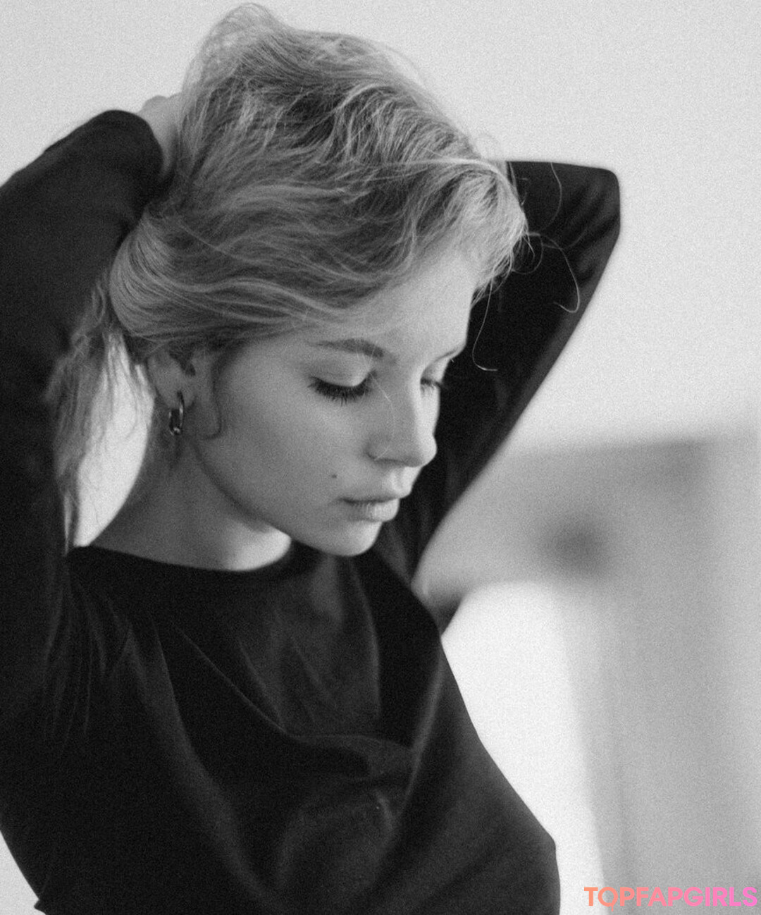 Nacktes geleaktes OnlyFans-Foto von Mila Amour #1612