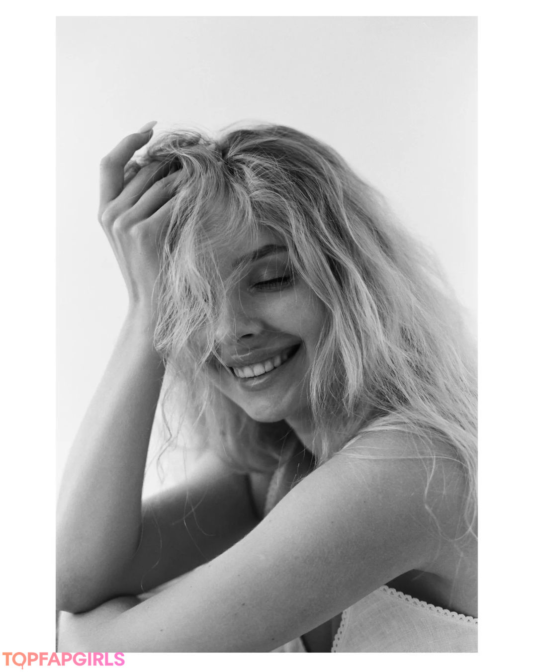 Nacktes geleaktes OnlyFans-Foto von Mila Amour #992