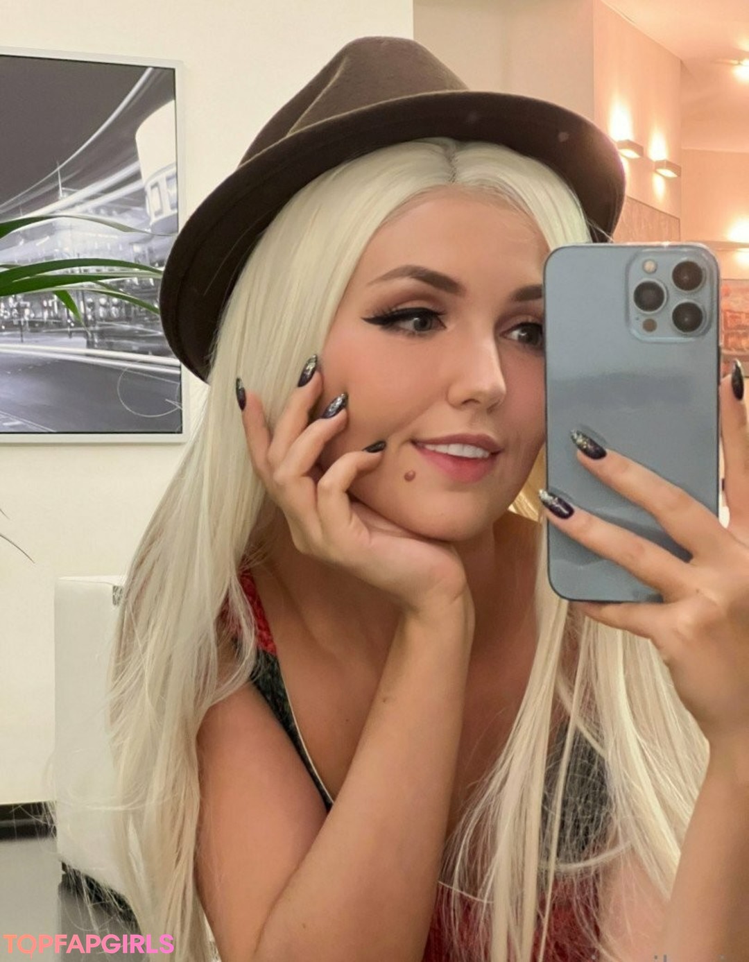 Nacktes geleaktes OnlyFans-Foto von Sia Siberia #2405