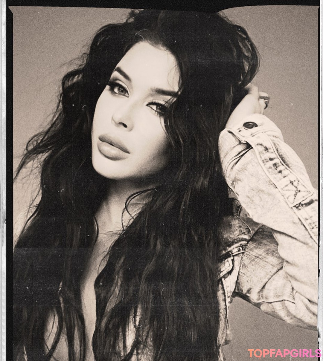 Nacktes geleaktes OnlyFans-Foto von Renee Olstead #552