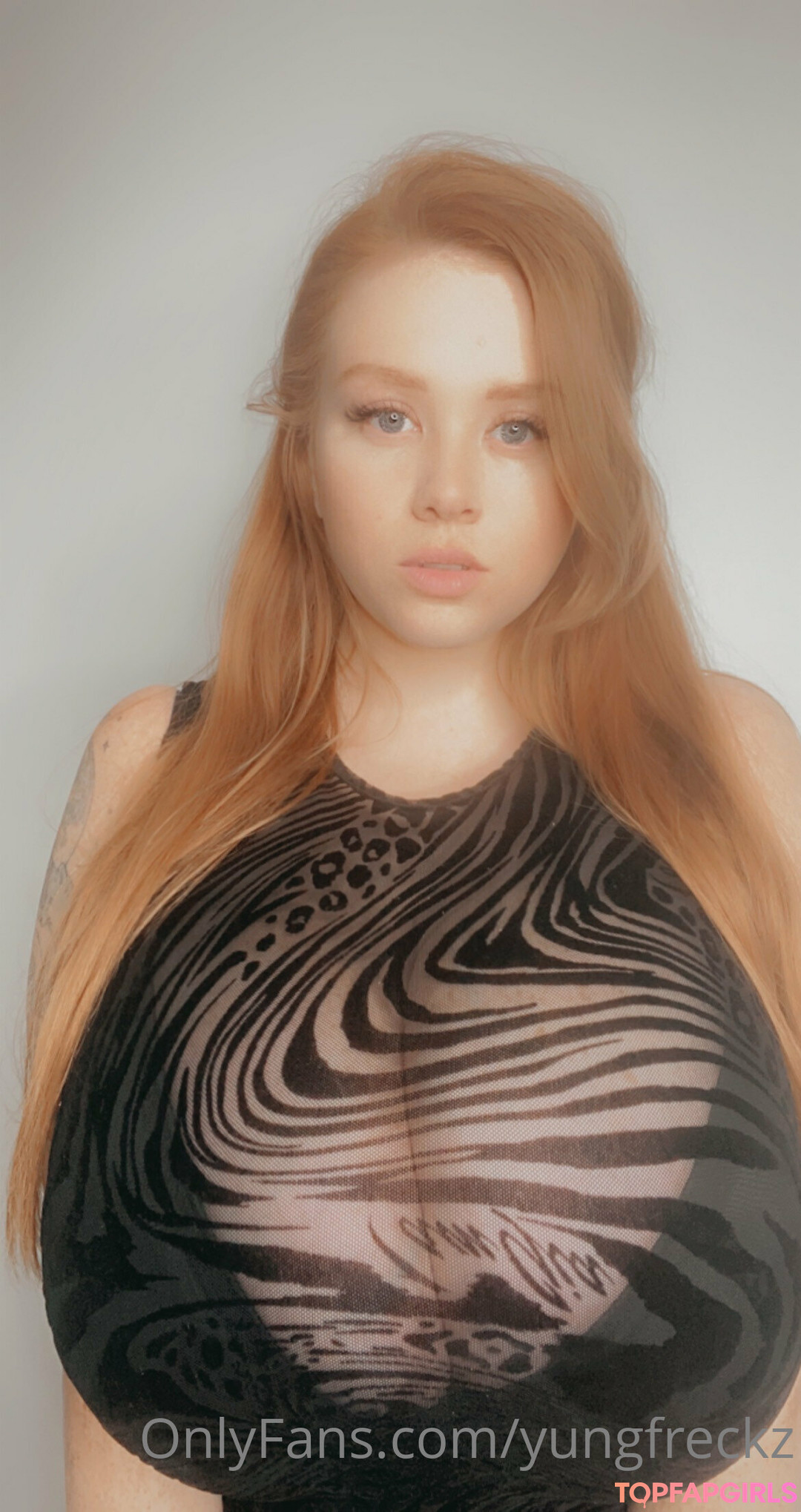 Nacktes geleaktes OnlyFans-Foto von Yungfreckz #230