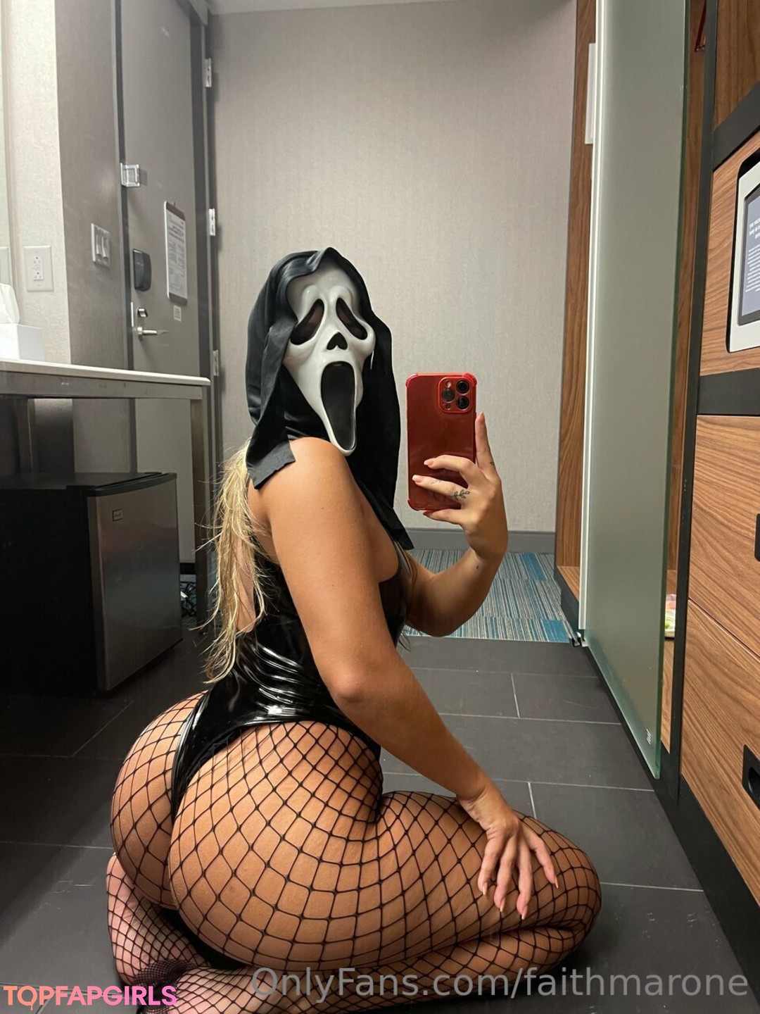 Nacktes geleaktes OnlyFans-Foto von Faith Marone #529