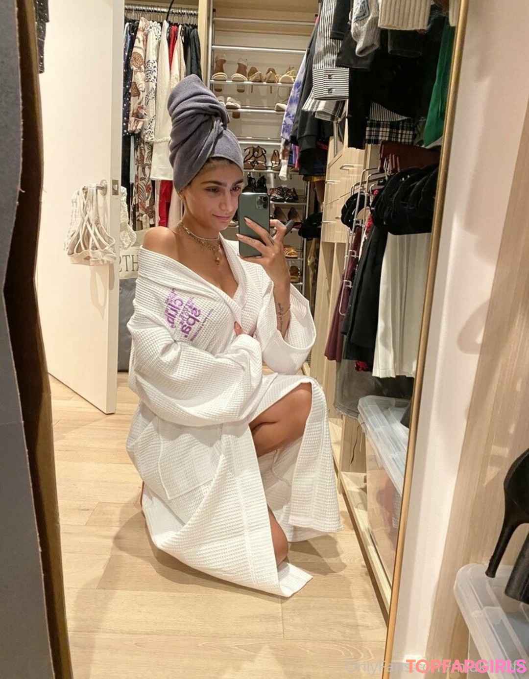 Nacktes geleaktes OnlyFans-Foto von Mia Khalifa #1432