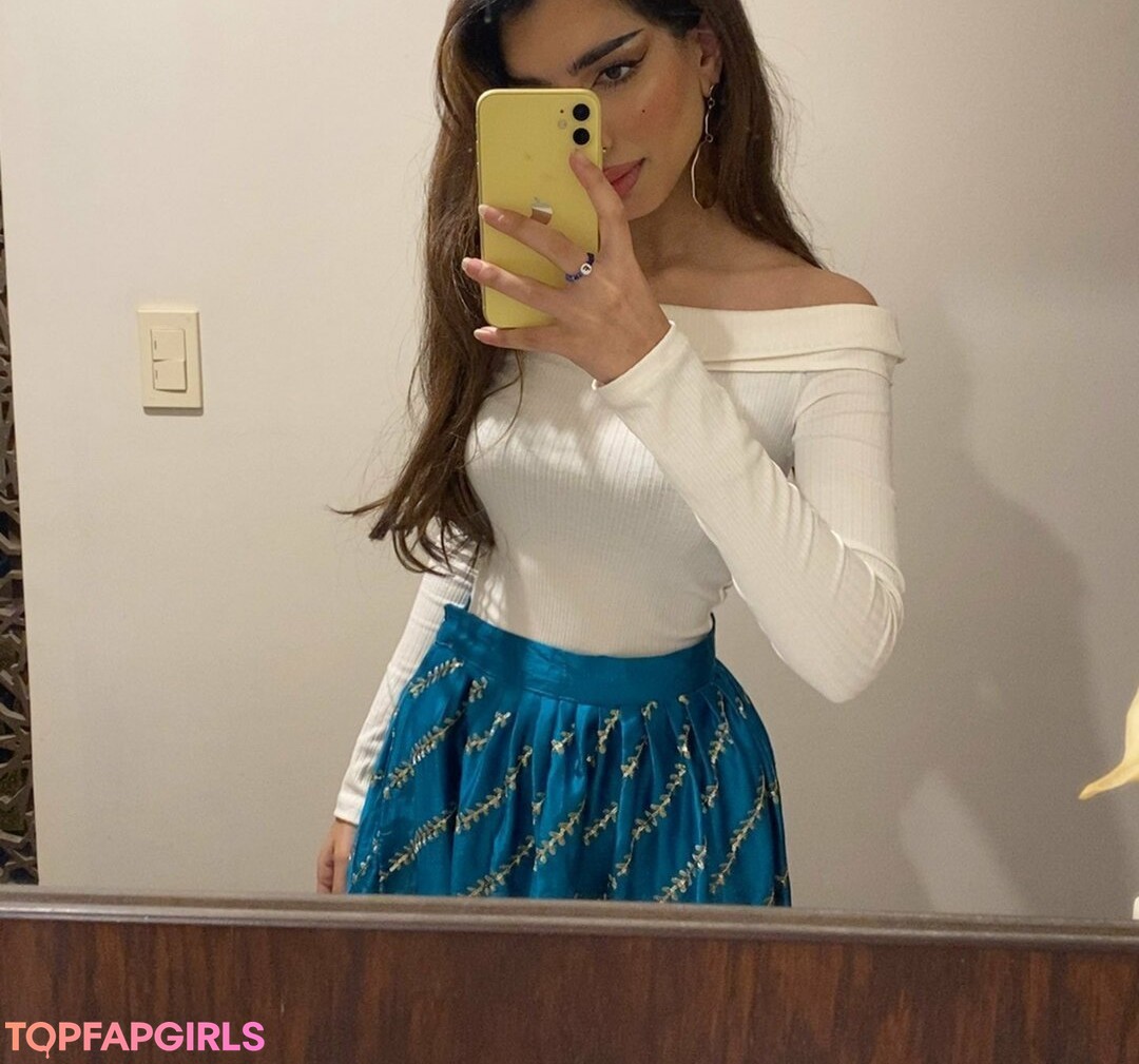 Nacktes geleaktes OnlyFans-Foto von Mia Khalifa #2025