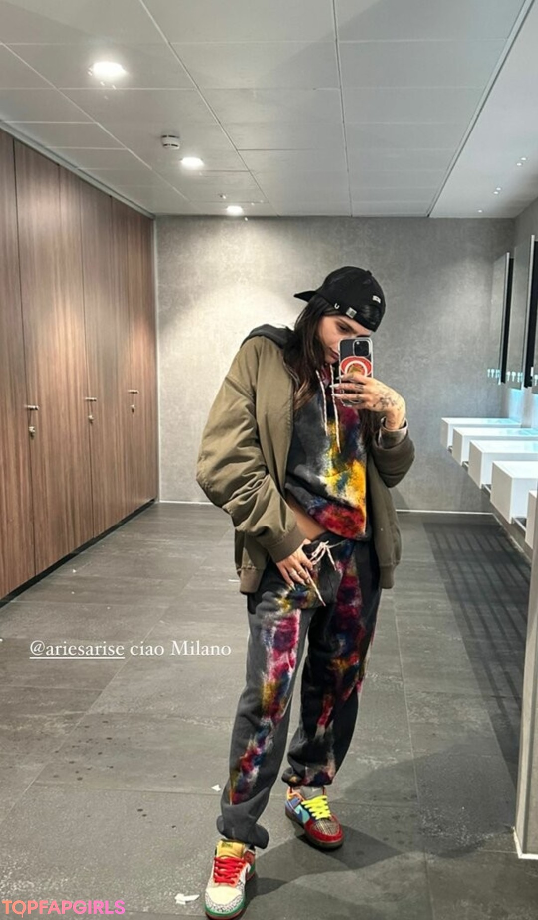 Nacktes geleaktes OnlyFans-Foto von Mia Khalifa #2286