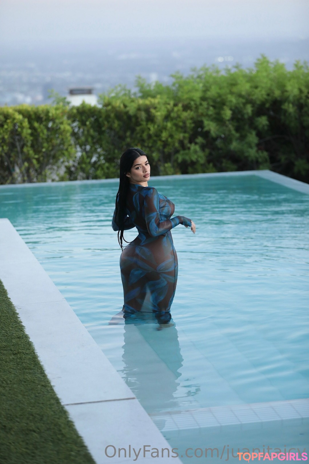 Nacktes geleaktes OnlyFans-Foto von Juanita Belle #384