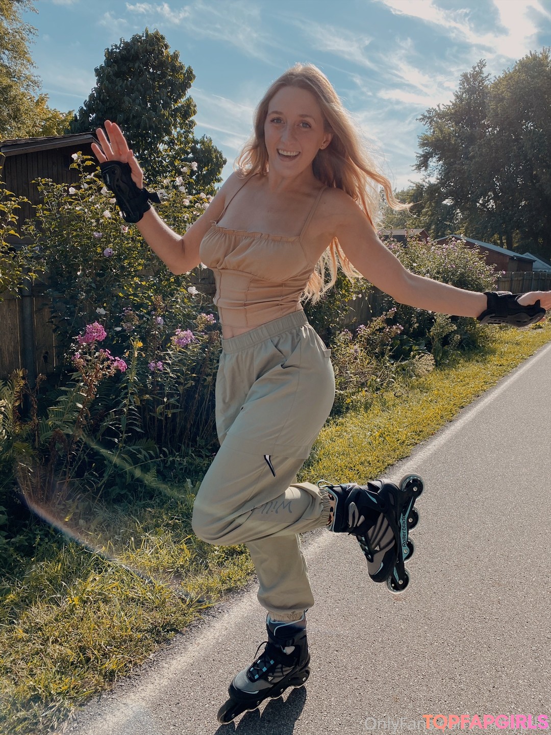 Nacktes geleaktes OnlyFans-Foto von Molly Pills #225