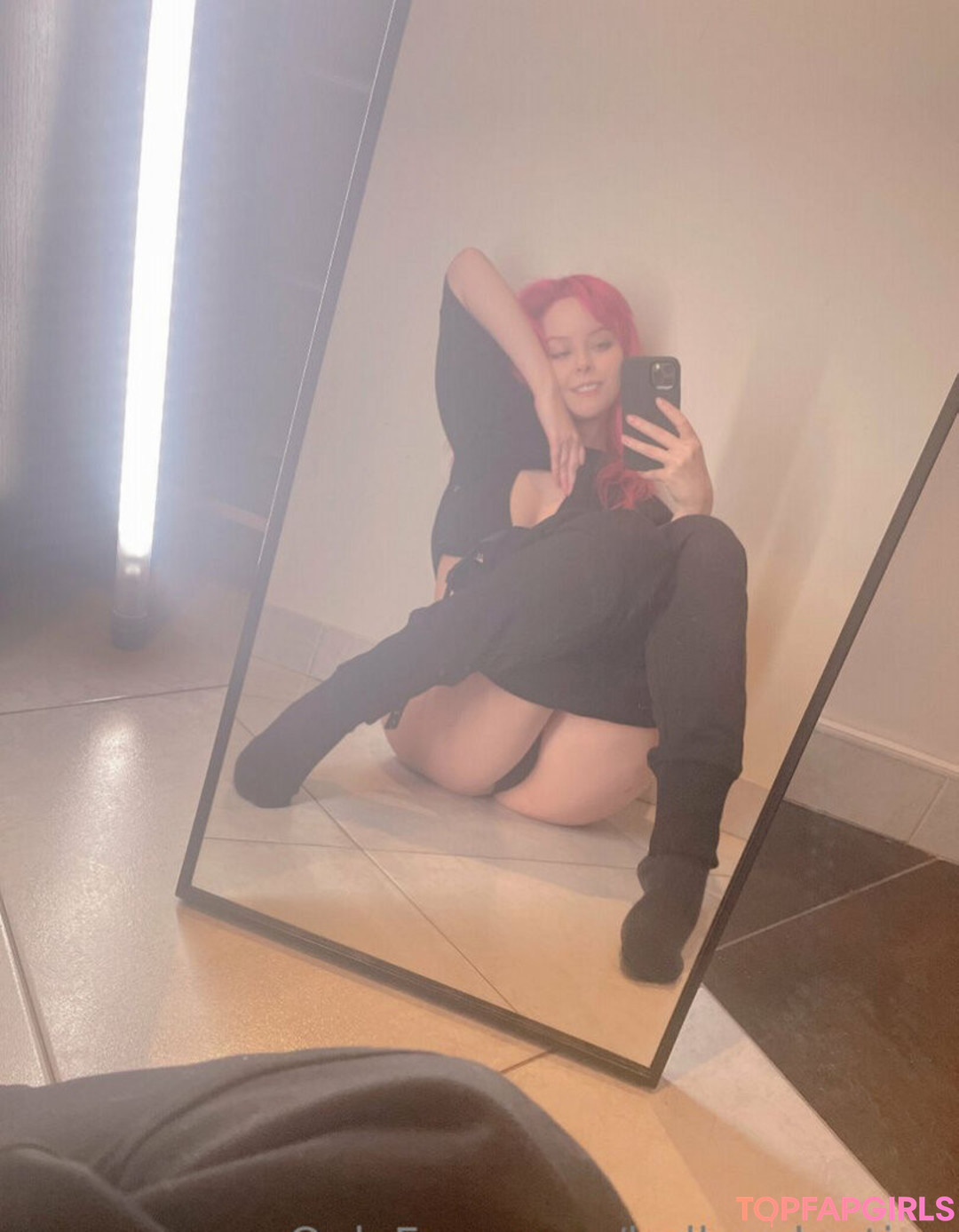Nacktes geleaktes OnlyFans-Foto von Disharmonica #7248