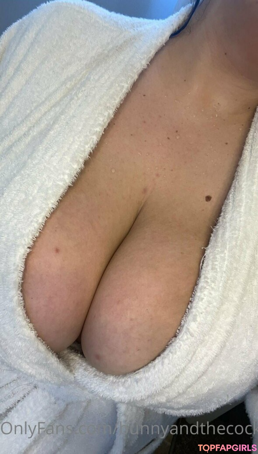 Nacktes geleaktes OnlyFans-Foto von Bunny And The Cock #144