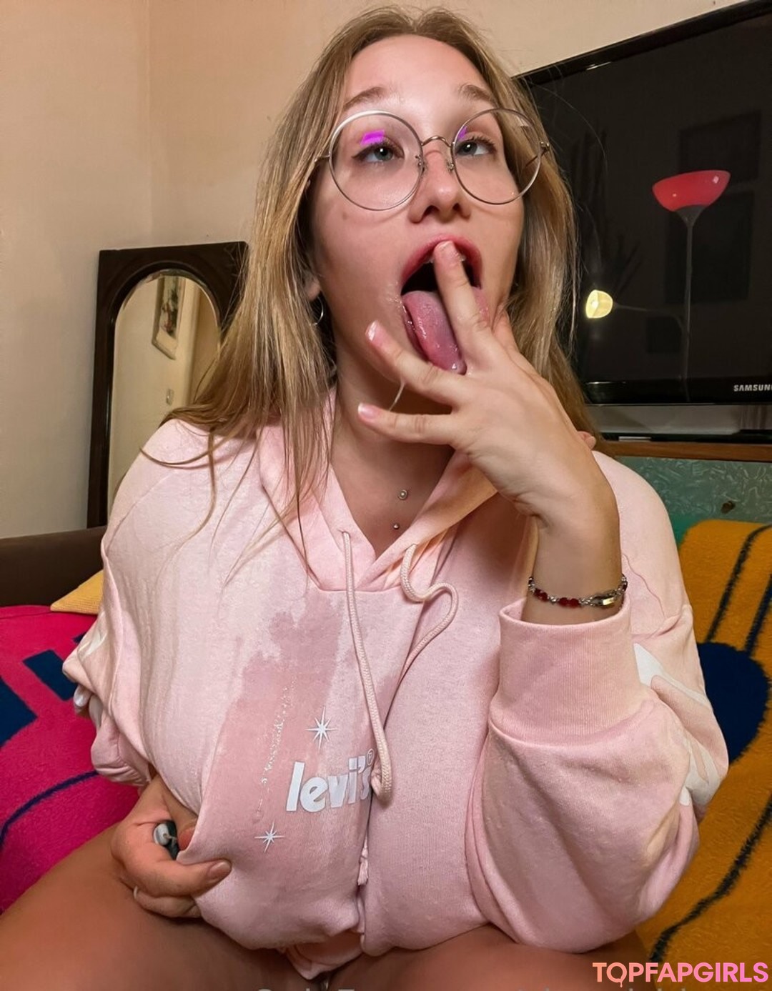 Nacktes geleaktes OnlyFans-Foto von Cheryl Blossom #1144