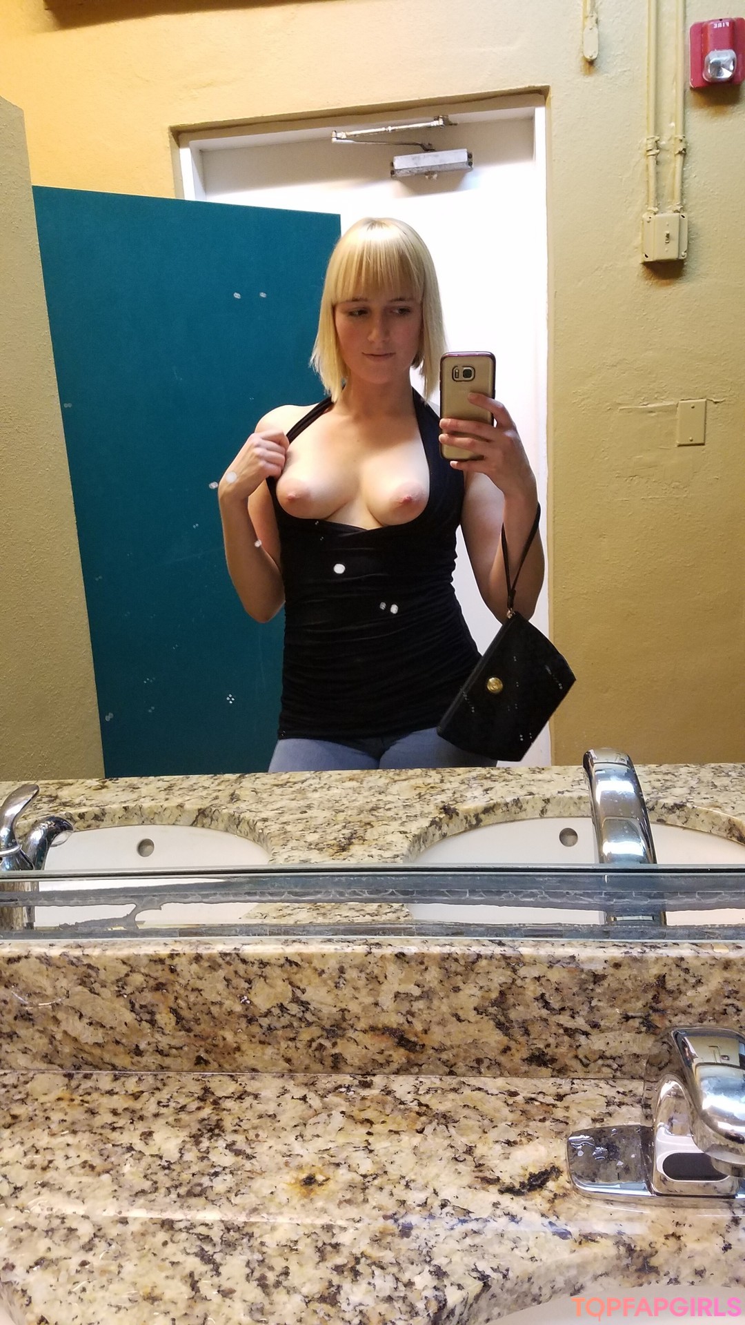 Nacktes geleaktes OnlyFans-Foto von Kate England #3167