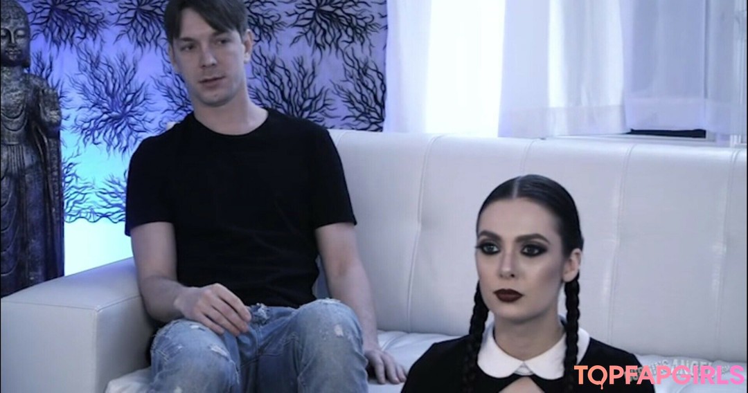 Nacktes geleaktes OnlyFans-Foto von Marley Brinx #85