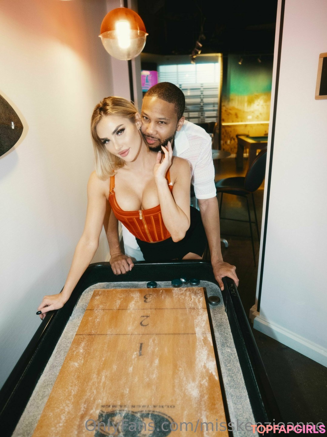 Nacktes geleaktes OnlyFans-Foto von Kenzie Anne #240