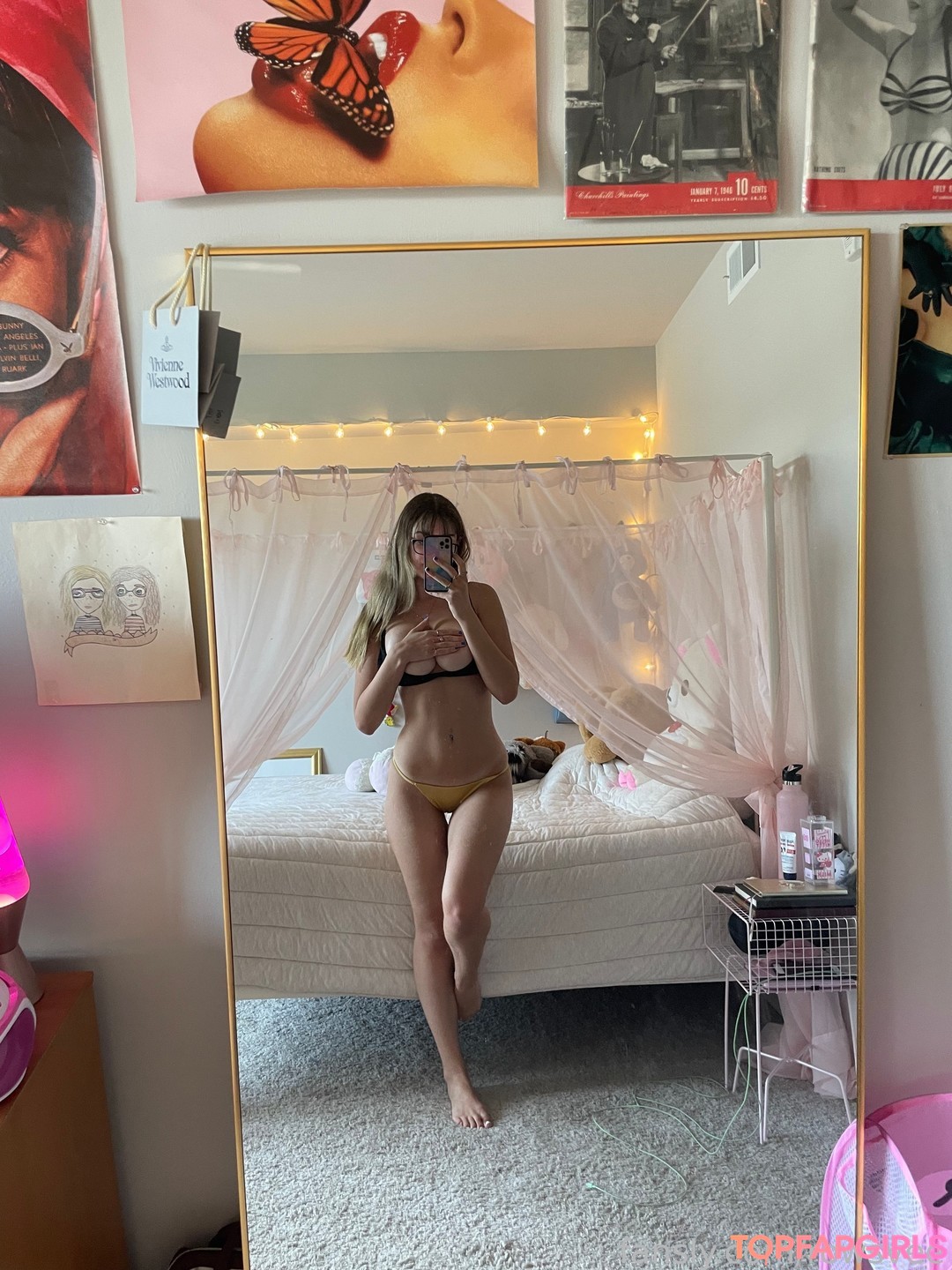 Nacktes geleaktes OnlyFans-Foto von Rowsvee #112