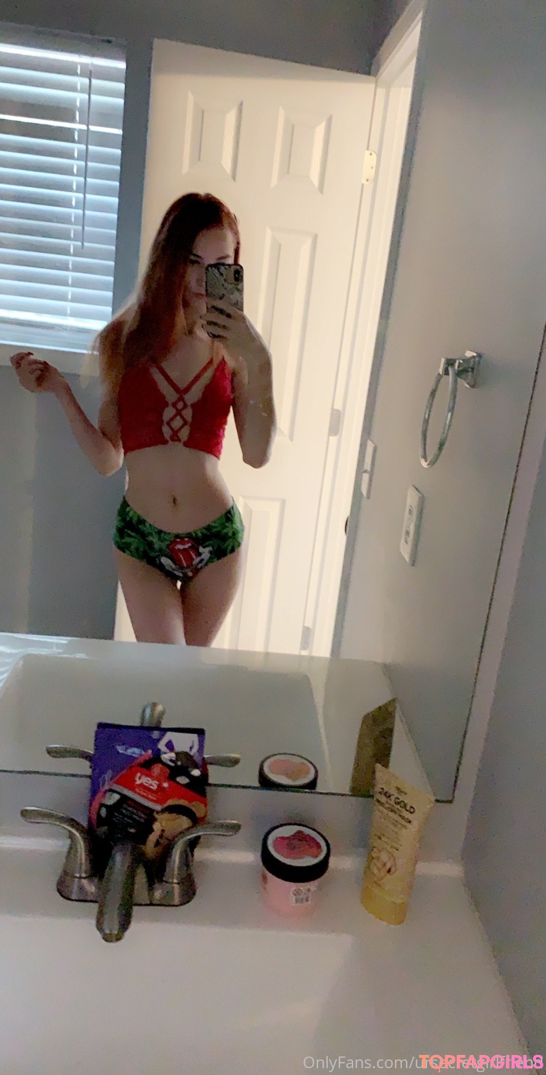 Nacktes geleaktes OnlyFans-Foto von Pyra Fae #32