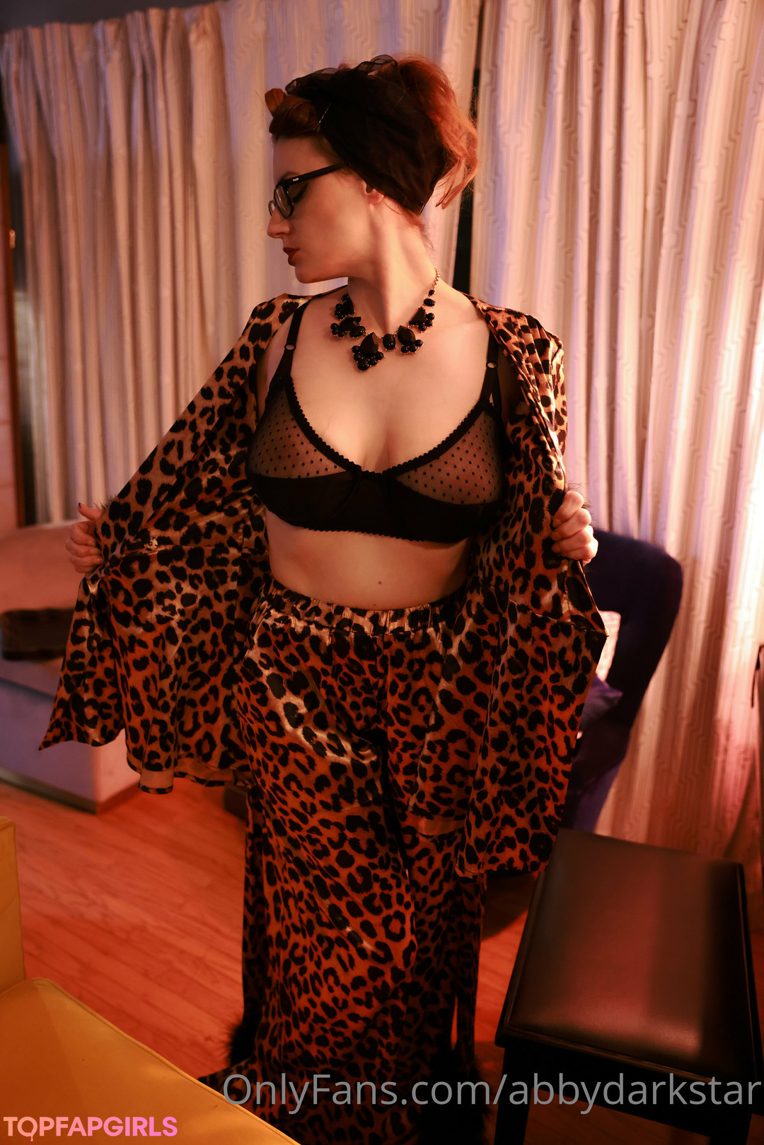 Nacktes geleaktes OnlyFans-Foto von Abby Dark Star #549