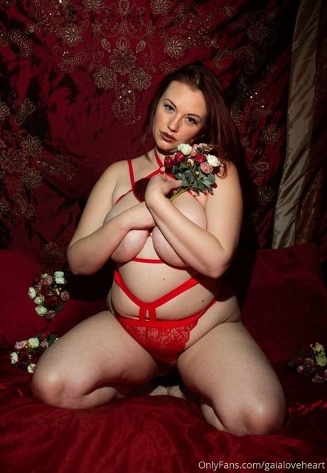 Nacktes geleaktes OnlyFans-Foto von Gaia Love Heart