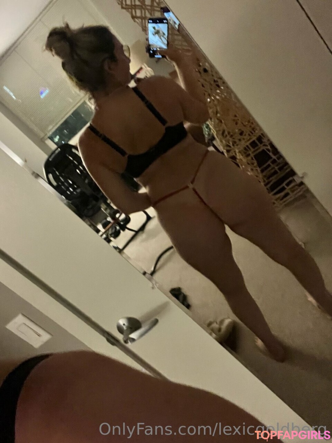 Nacktes geleaktes OnlyFans-Foto von Lexi Cayla #211