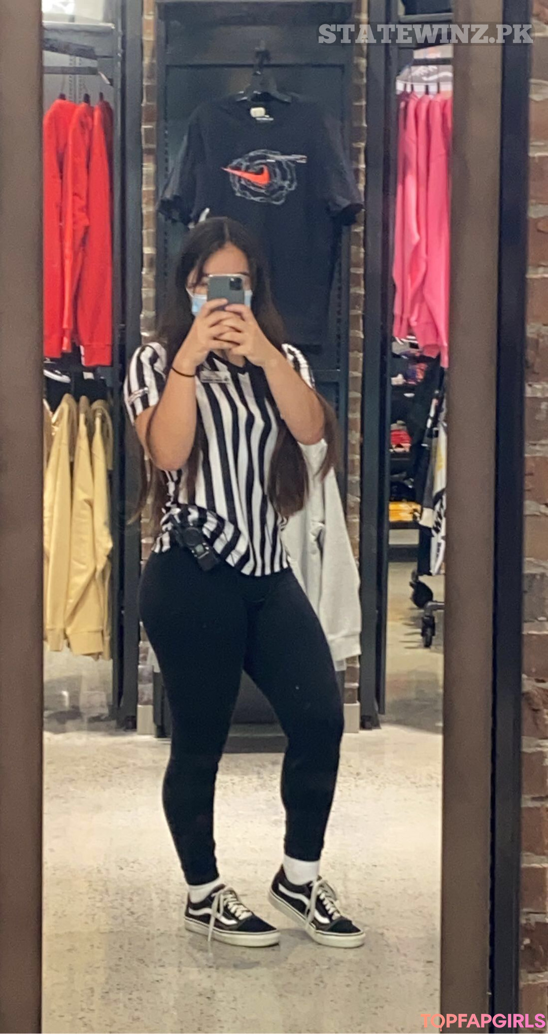 Nacktes geleaktes OnlyFans-Foto von Eliza Chau #102