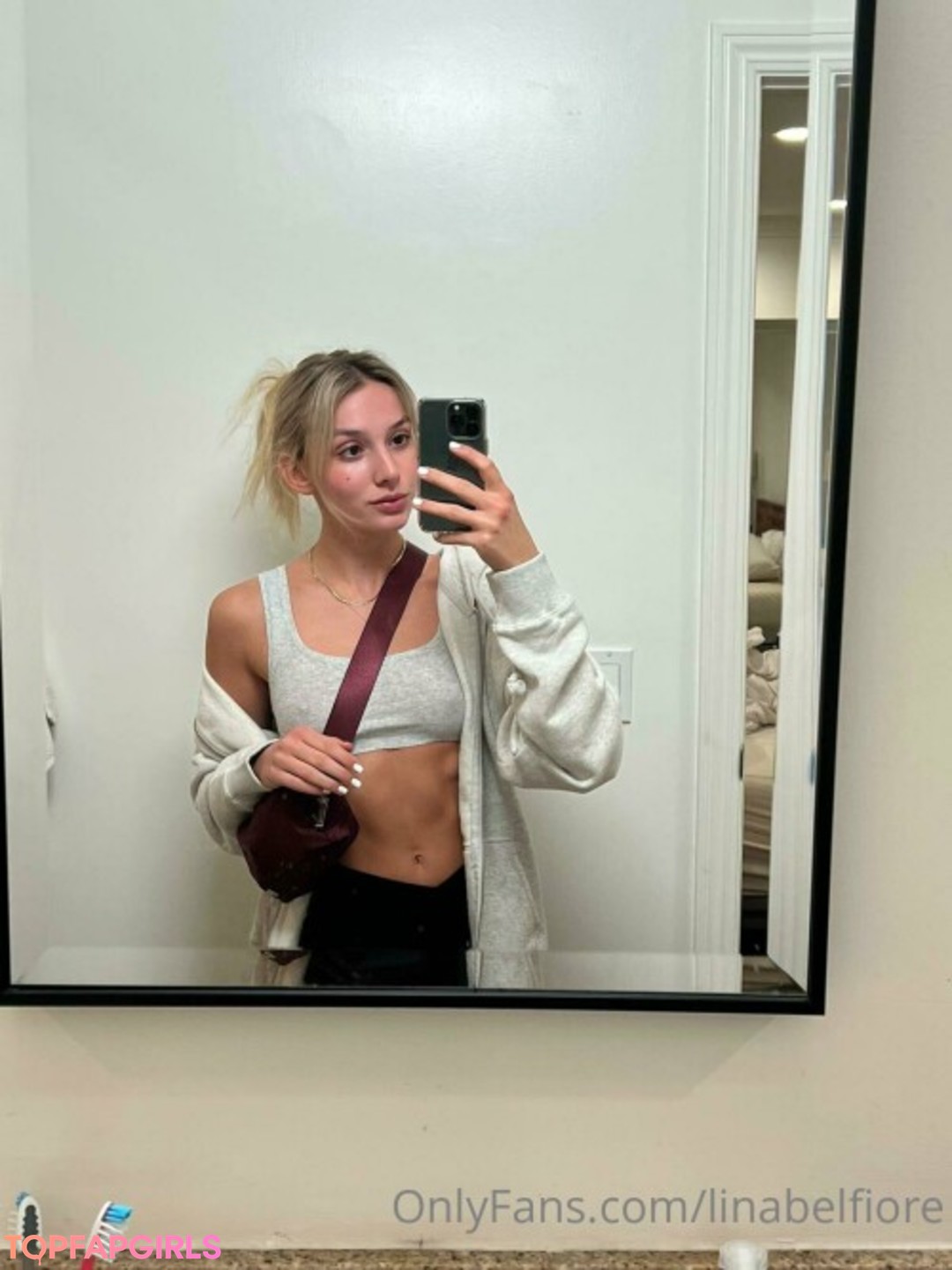Nacktes geleaktes OnlyFans-Foto von Lina Belfiore #202