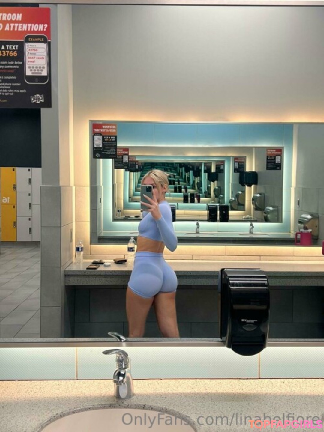 Nacktes geleaktes OnlyFans-Foto von Lina Belfiore #204