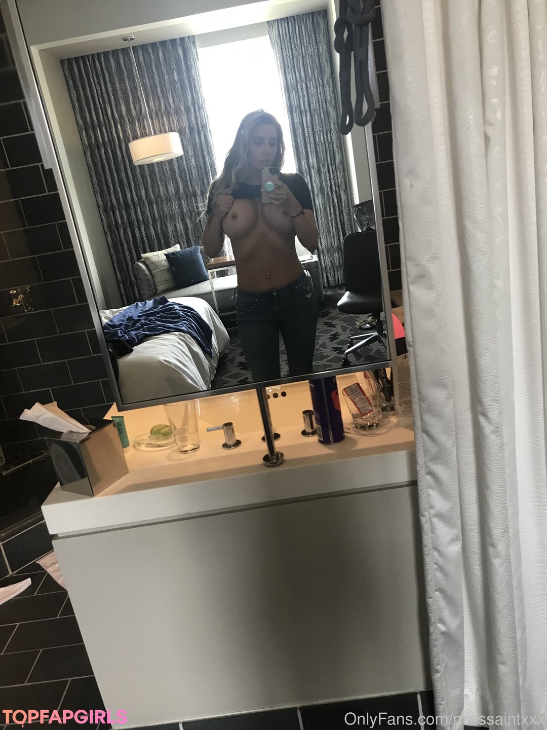 Nacktes geleaktes OnlyFans-Foto von Samantha Saint #50