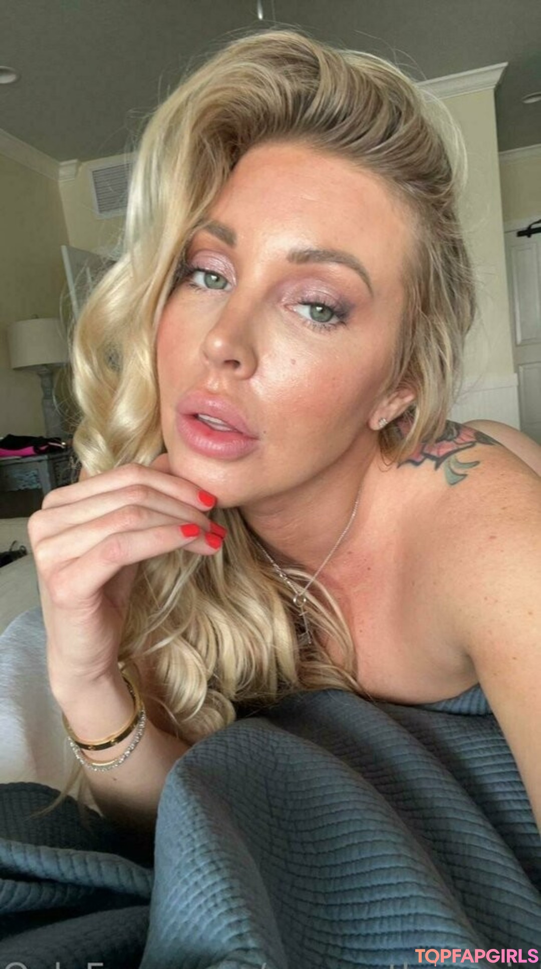 Nacktes geleaktes OnlyFans-Foto von Samantha Saint #688