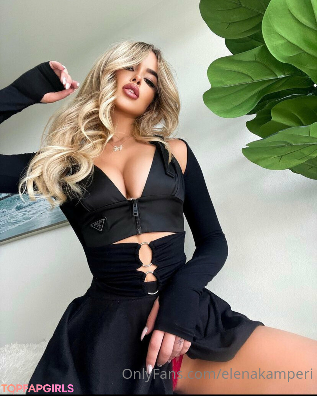 Nacktes geleaktes OnlyFans-Foto von Elena Kamperi #253