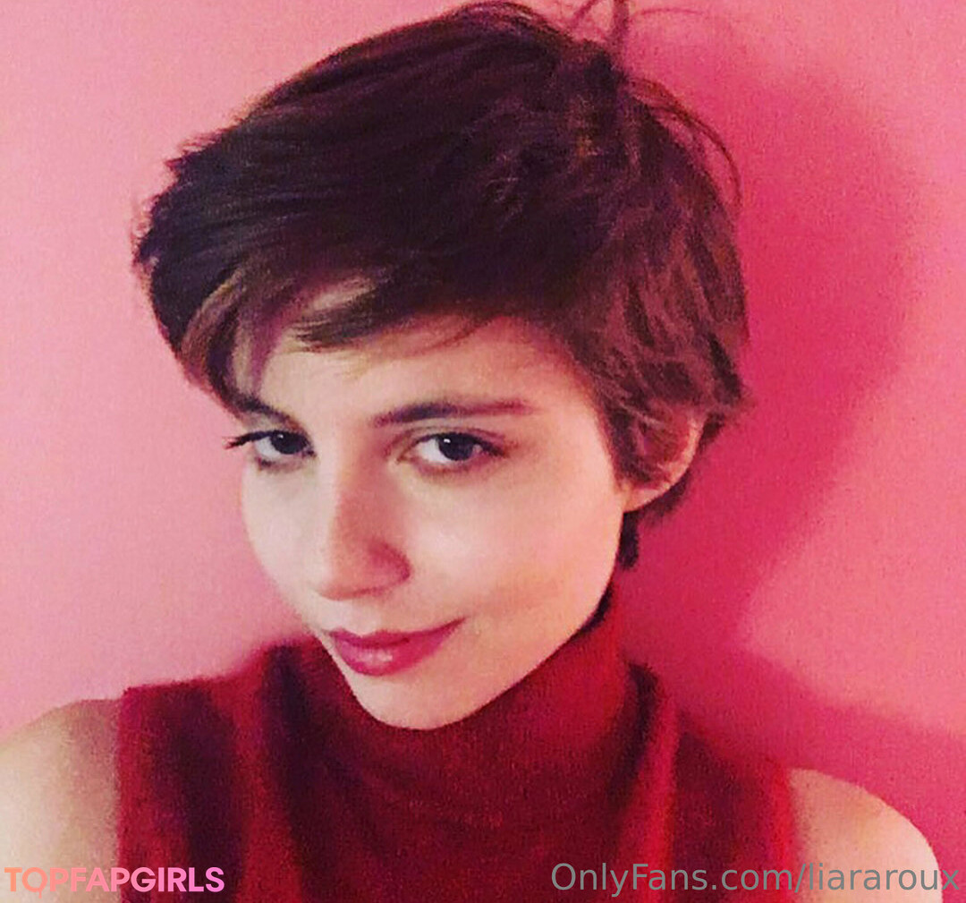Nacktes geleaktes OnlyFans-Foto von Liara Roux #759
