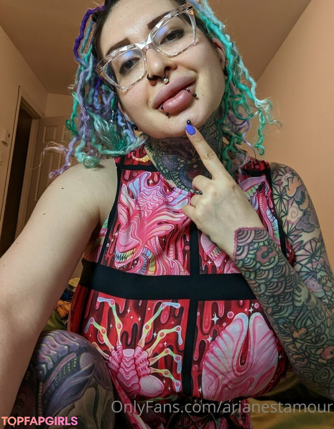 Nacktes geleaktes OnlyFans-Foto von Ariane Saint Amour #1958