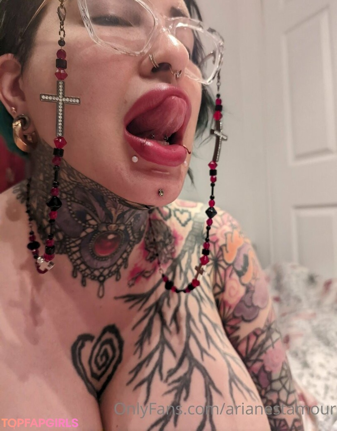 Nacktes geleaktes OnlyFans-Foto von Ariane Saint Amour #2221
