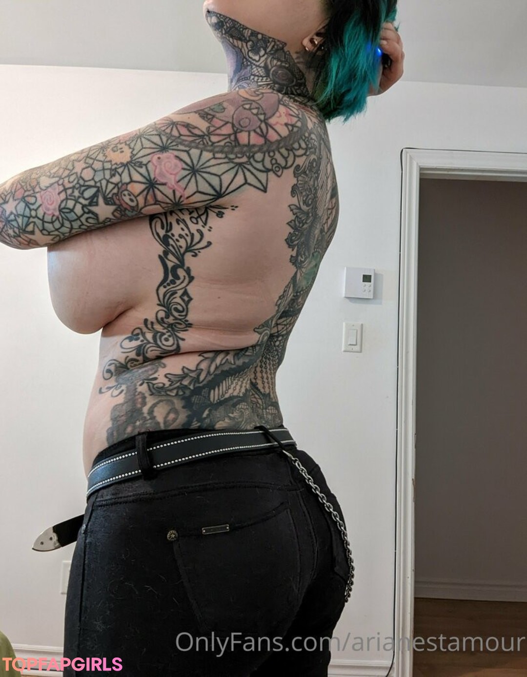 Nacktes geleaktes OnlyFans-Foto von Ariane Saint Amour #2323
