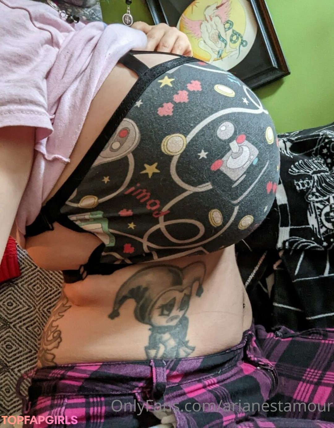 Nacktes geleaktes OnlyFans-Foto von Ariane Saint Amour #2348