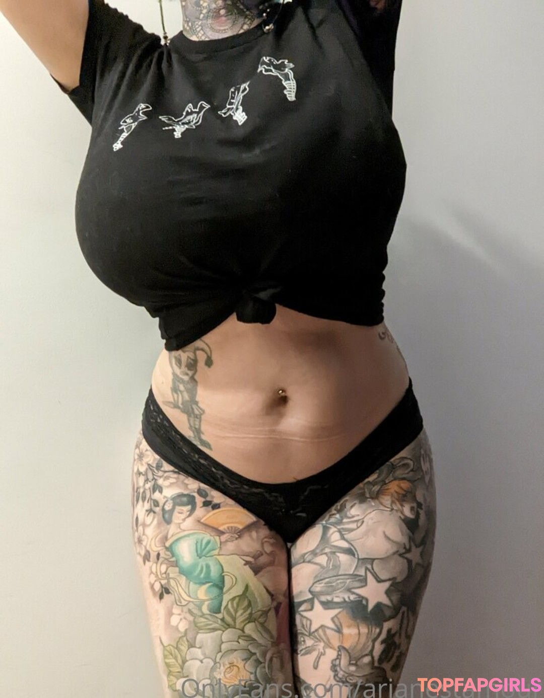 Nacktes geleaktes OnlyFans-Foto von Ariane Saint Amour #2367