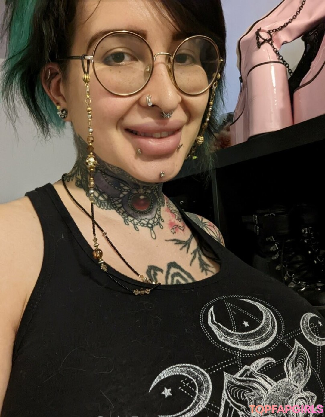 Nacktes geleaktes OnlyFans-Foto von Ariane Saint Amour #2536