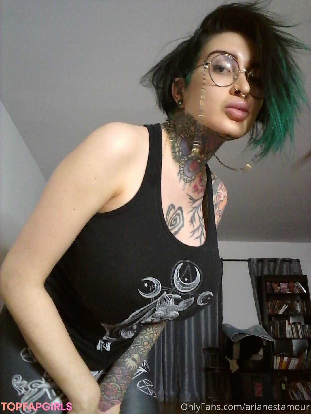 Nacktes geleaktes OnlyFans-Foto von Ariane Saint Amour #338