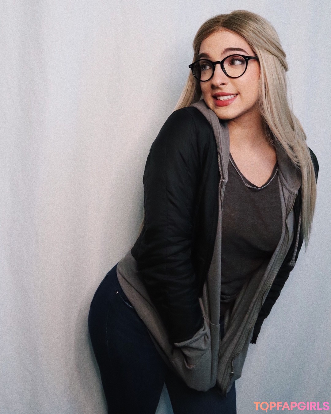 Nacktes geleaktes OnlyFans-Foto von Bri #1019