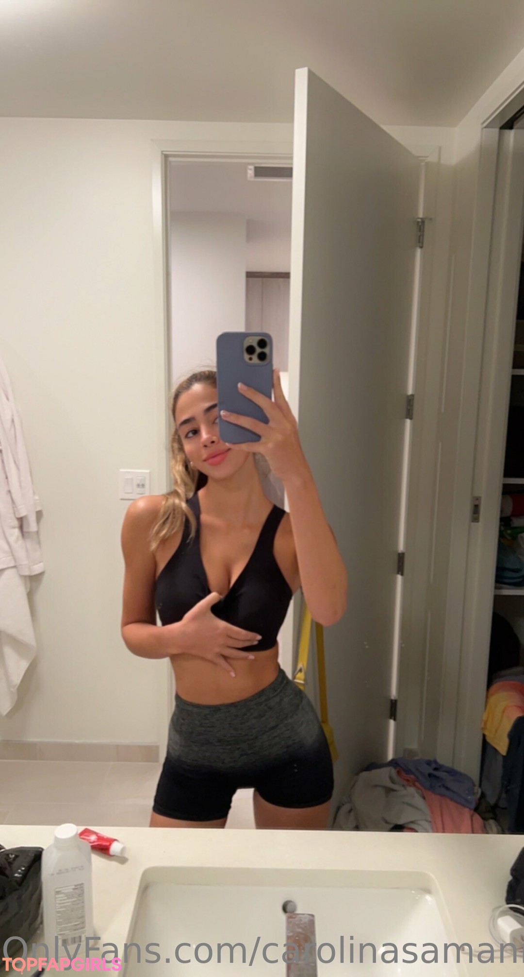 Nacktes geleaktes OnlyFans-Foto von Carolina Samani #57