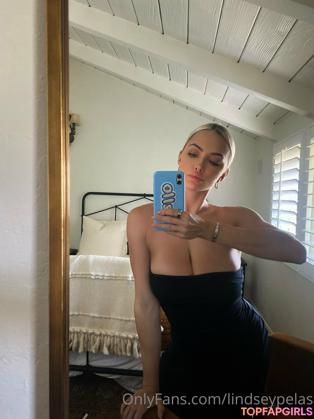 Nacktes geleaktes OnlyFans-Foto von Lindsey Pelas #423