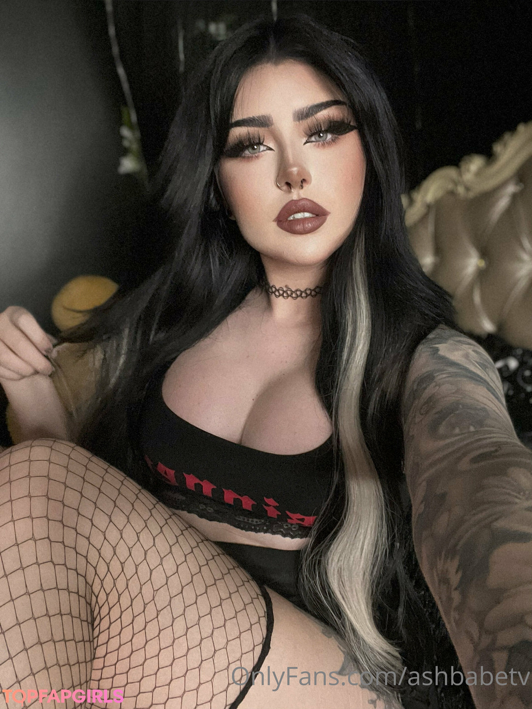 Nacktes geleaktes OnlyFans-Foto von Ashley Banks #127
