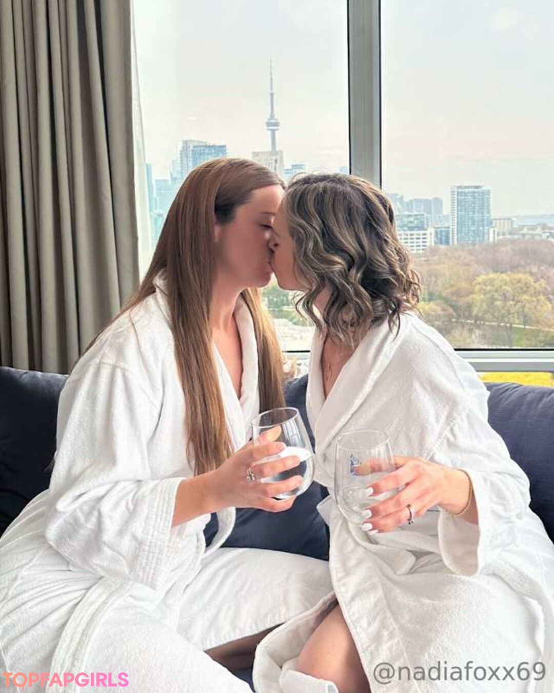 Nacktes geleaktes OnlyFans-Foto von Nadia Foxx #27