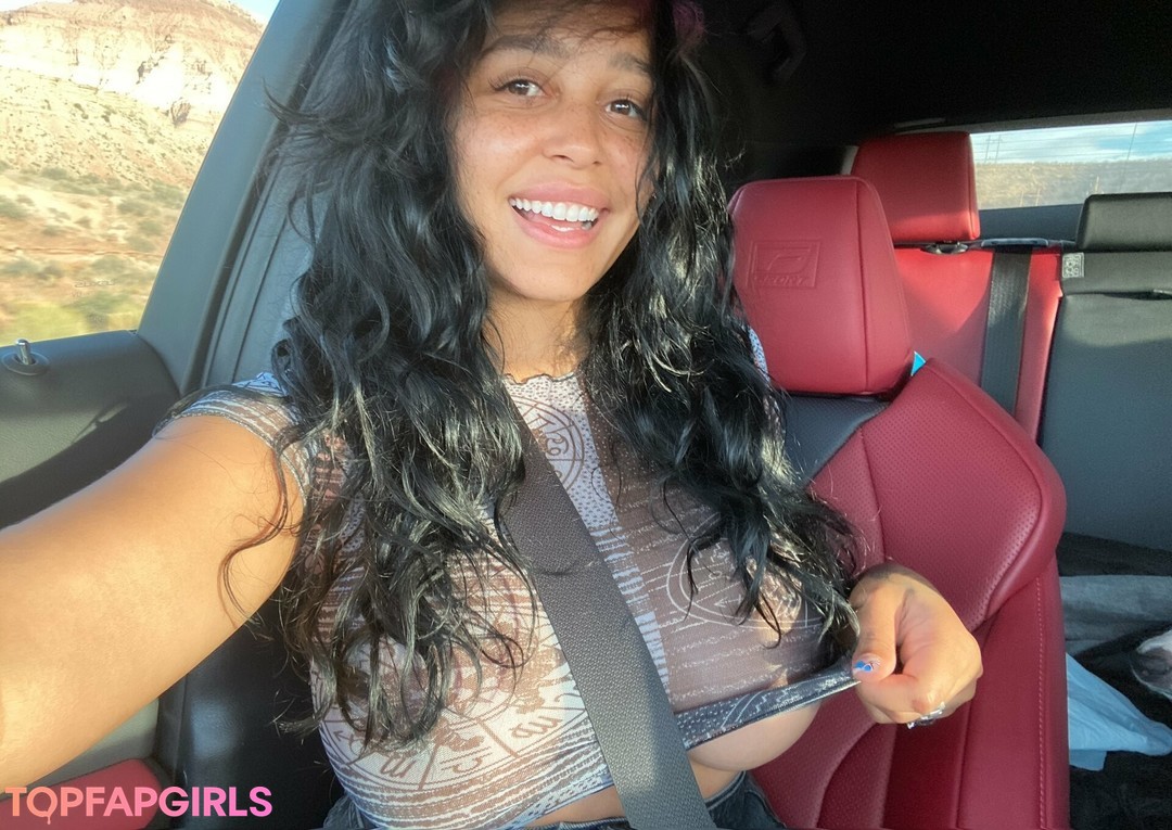 Nacktes geleaktes OnlyFans-Foto von Emily Cheree #1251