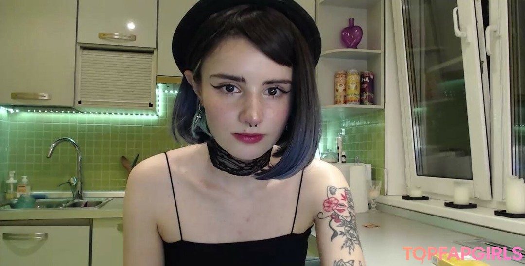 Nacktes geleaktes OnlyFans-Foto von Loona #1004