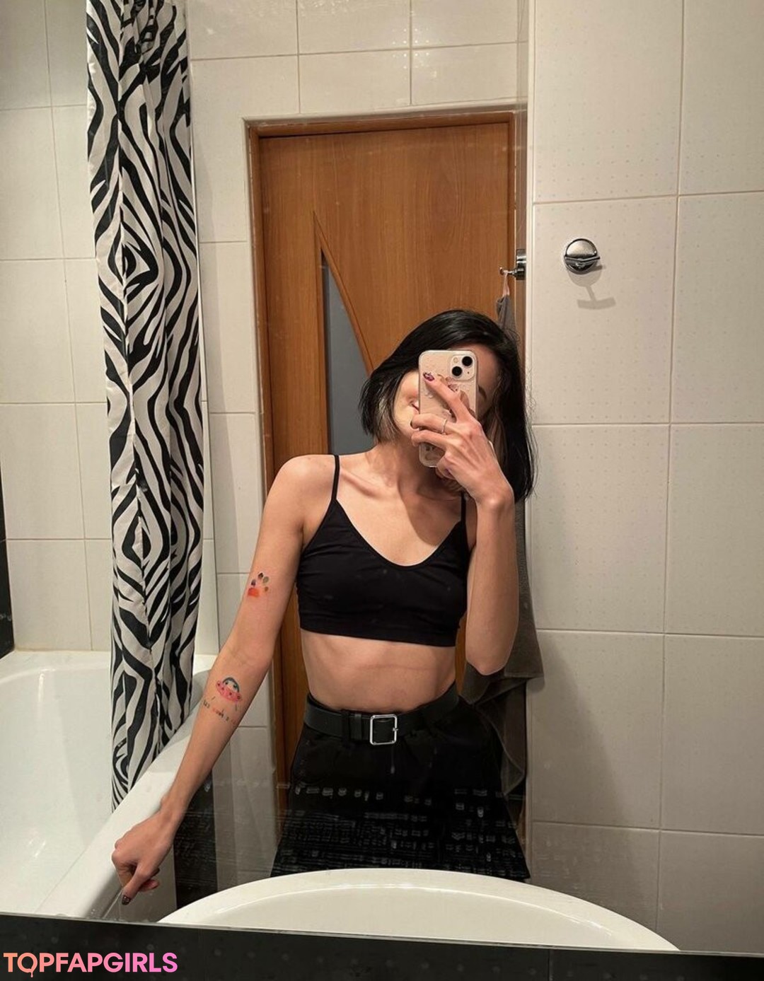 Nacktes geleaktes OnlyFans-Foto von Loona #1176