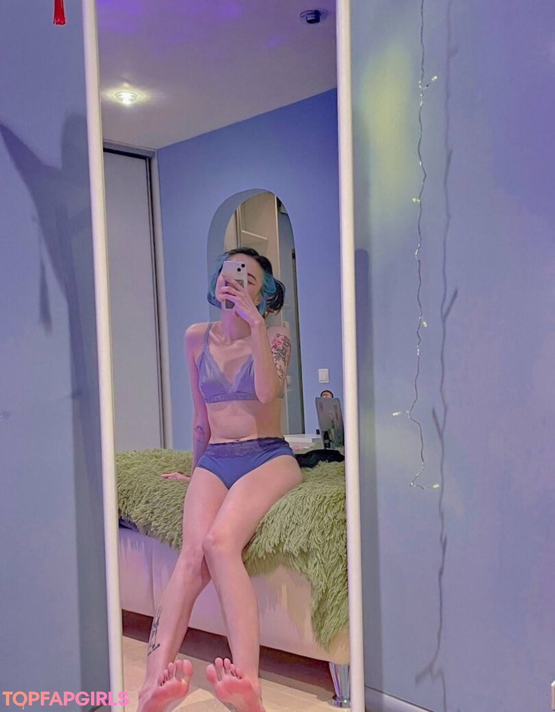 Nacktes geleaktes OnlyFans-Foto von Loona #393