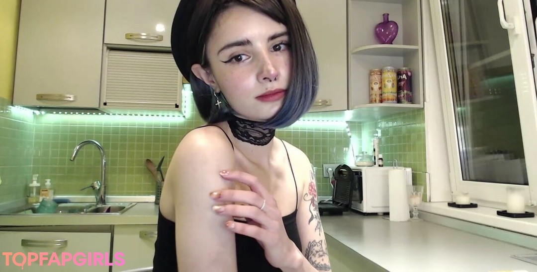 Nacktes geleaktes OnlyFans-Foto von Loona #901