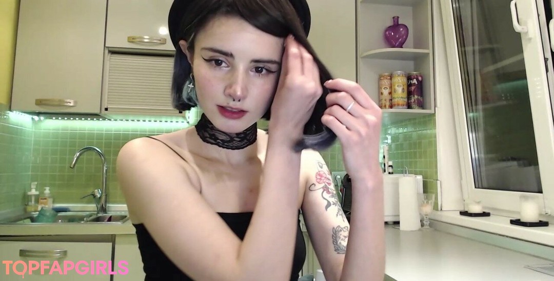 Nacktes geleaktes OnlyFans-Foto von Loona #907