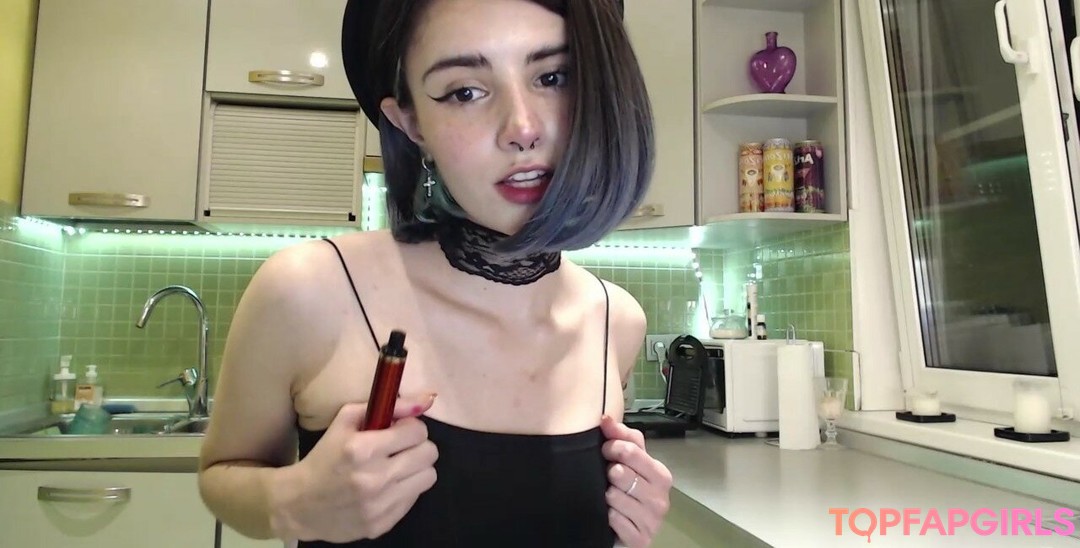 Nacktes geleaktes OnlyFans-Foto von Loona #910